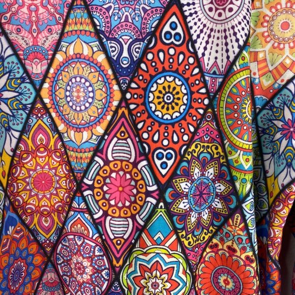 Mr. Gugu & Miss Go Sweatshirt  Women's Tunic Multicolor Size 4XL Stained Glass - Picture 5 of 8